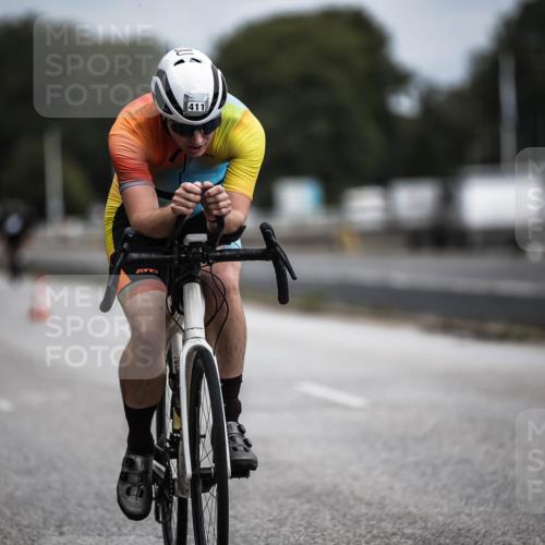 16.08.2026 - KN Förde Triathlon 2026 H.Heesch http://msf.ph/oto/9978920 16.08.2026 11:33:09 Radfahren 386, 411 meine-sportfotos.de