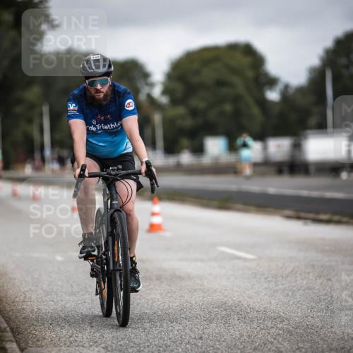 16.08.2026 - KN Förde Triathlon 2026 H.Heesch http://msf.ph/oto/9978945 16.08.2026 11:33:26 Radfahren 350, 376, 379, 438 meine-sportfotos.de