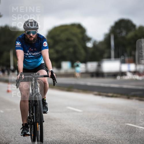 16.08.2026 - KN Förde Triathlon 2026 H.Heesch http://msf.ph/oto/9978954 16.08.2026 11:33:26 Radfahren 350, 376, 379, 438 meine-sportfotos.de