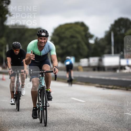16.08.2026 - KN Förde Triathlon 2026 H.Heesch http://msf.ph/oto/9978976 16.08.2026 11:33:30 Radfahren 379, 403, 438 meine-sportfotos.de