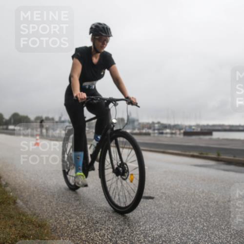 16.08.2026 - KN Förde Triathlon 2026 H.Heesch http://msf.ph/oto/9978977 16.08.2026 10:06:41 Radfahren 213, 260 meine-sportfotos.de