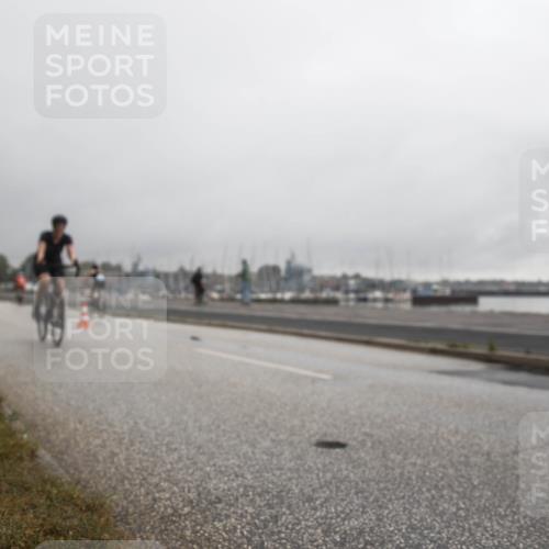 16.08.2026 - KN Förde Triathlon 2026 H.Heesch http://msf.ph/oto/9978983 16.08.2026 10:06:49 Radfahren  meine-sportfotos.de