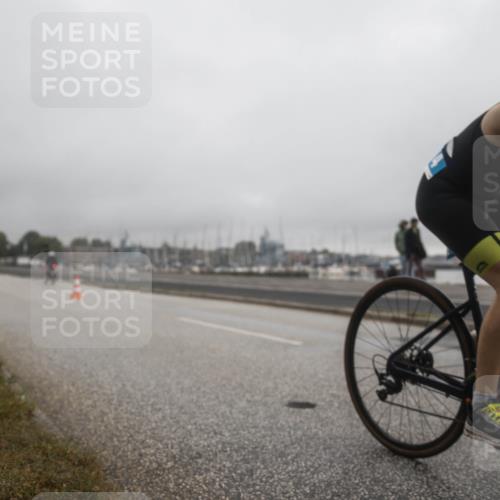 16.08.2026 - KN Förde Triathlon 2026 H.Heesch http://msf.ph/oto/9979018 16.08.2026 10:07:42 Radfahren 134, 223, 254 meine-sportfotos.de