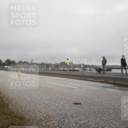 16.08.2026 - KN Förde Triathlon 2026 H.Heesch http://msf.ph/oto/9979050 16.08.2026 10:08:04 Radfahren 128, 132, 216, 219 meine-sportfotos.de