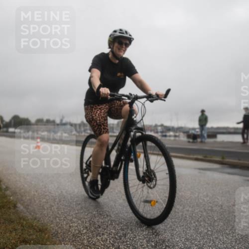 16.08.2026 - KN Förde Triathlon 2026 H.Heesch http://msf.ph/oto/9979052 16.08.2026 10:08:06 Radfahren 112, 128, 132, 216, 219 meine-sportfotos.de