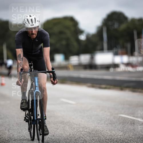 16.08.2026 - KN Förde Triathlon 2026 H.Heesch http://msf.ph/oto/9979067 16.08.2026 11:33:38 Radfahren 316, 388, 409 meine-sportfotos.de