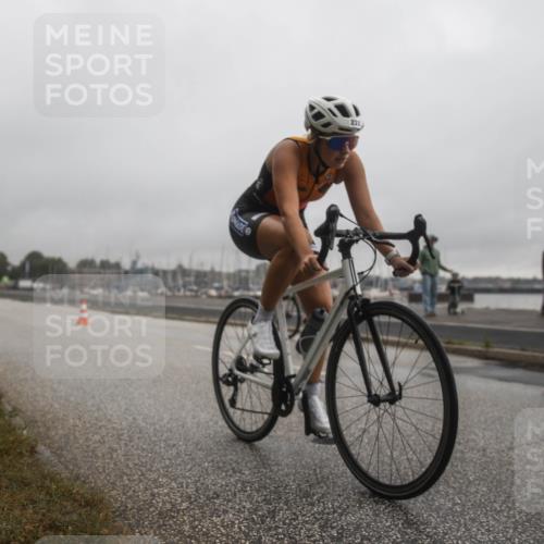 16.08.2026 - KN Förde Triathlon 2026 H.Heesch http://msf.ph/oto/9979073 16.08.2026 10:08:28 Radfahren  meine-sportfotos.de