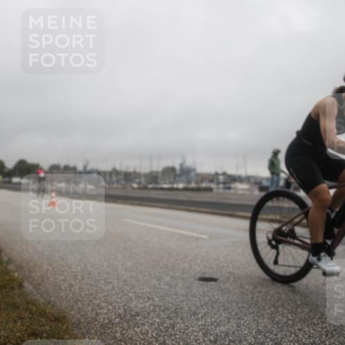 16.08.2026 - KN Förde Triathlon 2026 H.Heesch http://msf.ph/oto/9979075 16.08.2026 10:08:30 Radfahren  meine-sportfotos.de