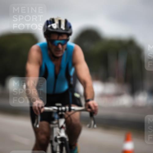 16.08.2026 - KN Förde Triathlon 2026 H.Heesch http://msf.ph/oto/9979102 16.08.2026 11:34:01 Radfahren 328, 357, 375 meine-sportfotos.de