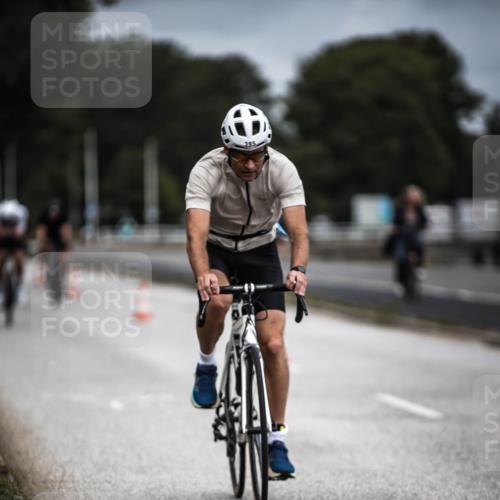 16.08.2026 - KN Förde Triathlon 2026 H.Heesch http://msf.ph/oto/9979110 16.08.2026 11:34:14 Radfahren 359, 361, 395, 415, 804 meine-sportfotos.de