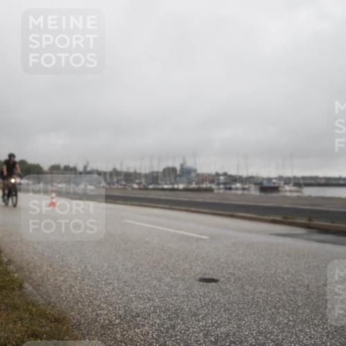 16.08.2026 - KN Förde Triathlon 2026 H.Heesch http://msf.ph/oto/9979121 16.08.2026 10:08:46 Radfahren 250, 256 meine-sportfotos.de