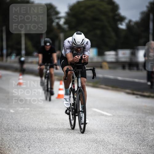 16.08.2026 - KN Förde Triathlon 2026 H.Heesch http://msf.ph/oto/9979139 16.08.2026 11:34:17 Radfahren 359, 361, 395, 422, 424, 804 meine-sportfotos.de
