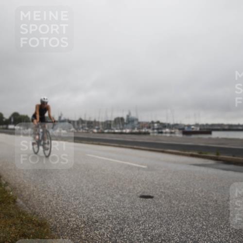 16.08.2026 - KN Förde Triathlon 2026 H.Heesch http://msf.ph/oto/9979161 16.08.2026 10:09:45 Radfahren  meine-sportfotos.de