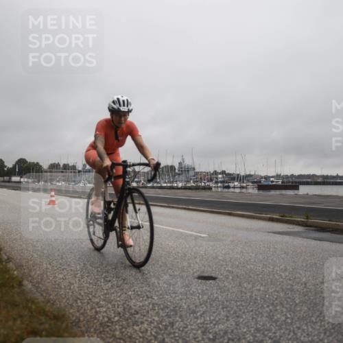 16.08.2026 - KN Förde Triathlon 2026 H.Heesch http://msf.ph/oto/9979190 16.08.2026 10:09:58 Radfahren 260 meine-sportfotos.de
