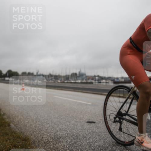 16.08.2026 - KN Förde Triathlon 2026 H.Heesch http://msf.ph/oto/9979192 16.08.2026 10:09:58 Radfahren 260 meine-sportfotos.de