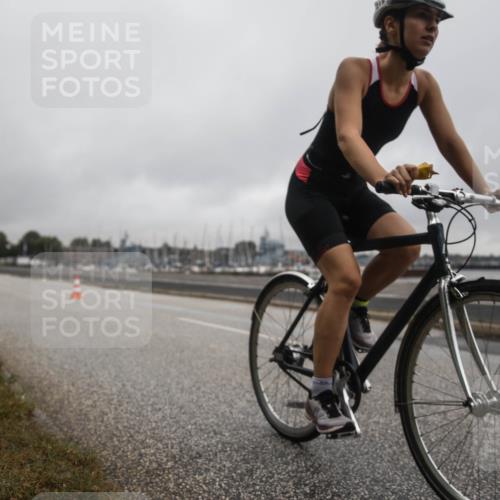 16.08.2026 - KN Förde Triathlon 2026 H.Heesch http://msf.ph/oto/9979210 16.08.2026 10:11:15 Radfahren  meine-sportfotos.de