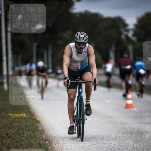 16.08.2026 - KN Förde Triathlon 2026 H.Heesch http://msf.ph/oto/9979219 16.08.2026 11:34:40 Radfahren 343, 393, 400 meine-sportfotos.de