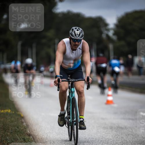 16.08.2026 - KN Förde Triathlon 2026 H.Heesch http://msf.ph/oto/9979229 16.08.2026 11:34:40 Radfahren 343, 393, 400 meine-sportfotos.de