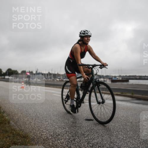 16.08.2026 - KN Förde Triathlon 2026 H.Heesch http://msf.ph/oto/9979234 16.08.2026 10:13:40 Radfahren  meine-sportfotos.de