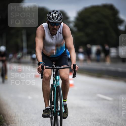 16.08.2026 - KN Förde Triathlon 2026 H.Heesch http://msf.ph/oto/9979247 16.08.2026 11:34:40 Radfahren 343, 393, 400 meine-sportfotos.de