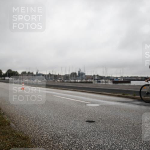 16.08.2026 - KN Förde Triathlon 2026 H.Heesch http://msf.ph/oto/9979250 16.08.2026 10:15:29 Radfahren 233, 234 meine-sportfotos.de