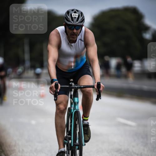 16.08.2026 - KN Förde Triathlon 2026 H.Heesch http://msf.ph/oto/9979251 16.08.2026 11:34:40 Radfahren 343, 393, 400 meine-sportfotos.de