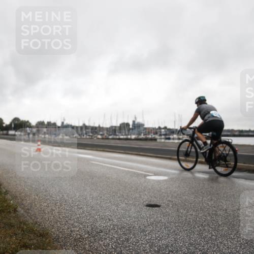 16.08.2026 - KN Förde Triathlon 2026 H.Heesch http://msf.ph/oto/9979279 16.08.2026 10:19:47 Radfahren  meine-sportfotos.de