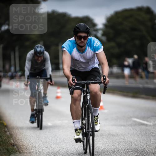 16.08.2026 - KN Förde Triathlon 2026 H.Heesch http://msf.ph/oto/9979302 16.08.2026 11:34:47 Radfahren 345, 358, 374, 394, 400, 410 meine-sportfotos.de