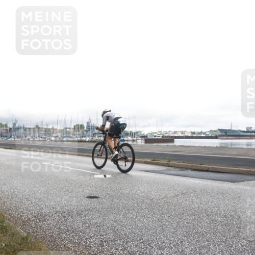 16.08.2026 - KN Förde Triathlon 2026 H.Heesch http://msf.ph/oto/9979336 16.08.2026 11:00:35 Radfahren 302 meine-sportfotos.de