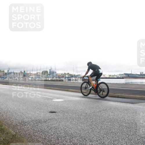 16.08.2026 - KN Förde Triathlon 2026 H.Heesch http://msf.ph/oto/9979350 16.08.2026 11:01:45 Radfahren 305, 310, 311 meine-sportfotos.de