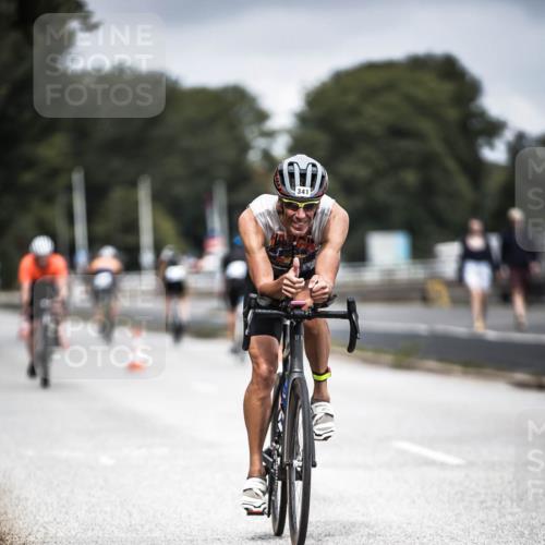 16.08.2026 - KN Förde Triathlon 2026 H.Heesch http://msf.ph/oto/9979380 16.08.2026 11:34:58 Radfahren 322, 356, 401 meine-sportfotos.de