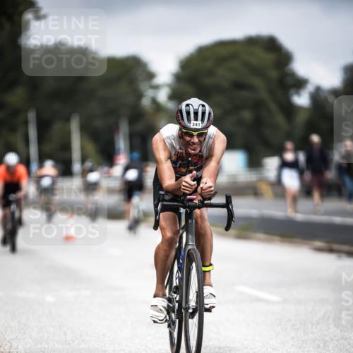 16.08.2026 - KN Förde Triathlon 2026 H.Heesch http://msf.ph/oto/9979384 16.08.2026 11:34:58 Radfahren 322, 356, 401 meine-sportfotos.de