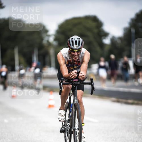 16.08.2026 - KN Förde Triathlon 2026 H.Heesch http://msf.ph/oto/9979390 16.08.2026 11:34:59 Radfahren 322, 356, 364, 401 meine-sportfotos.de