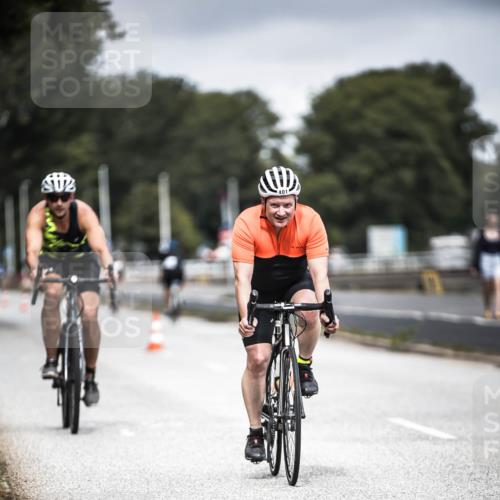 16.08.2026 - KN Förde Triathlon 2026 H.Heesch http://msf.ph/oto/9979410 16.08.2026 11:35:01 Radfahren 322, 356, 364, 401 meine-sportfotos.de