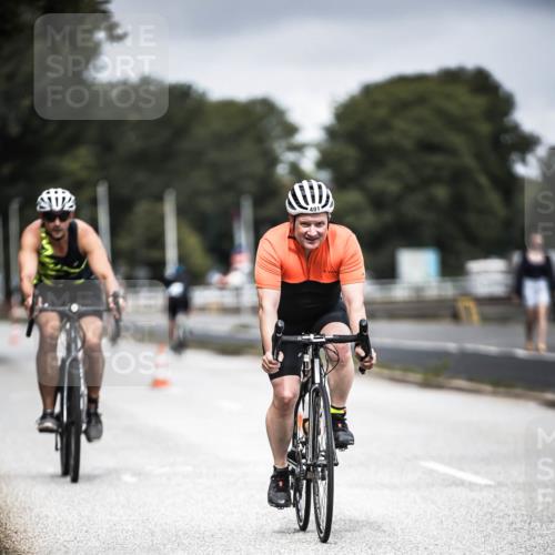 16.08.2026 - KN Förde Triathlon 2026 H.Heesch http://msf.ph/oto/9979414 16.08.2026 11:35:01 Radfahren 322, 356, 364, 401 meine-sportfotos.de
