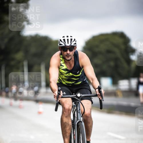 16.08.2026 - KN Förde Triathlon 2026 H.Heesch http://msf.ph/oto/9979435 16.08.2026 11:35:03 Radfahren 322, 356, 364, 401 meine-sportfotos.de