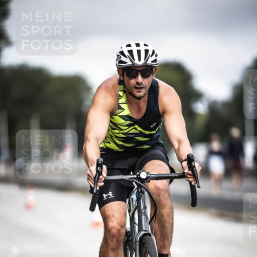 16.08.2026 - KN Förde Triathlon 2026 H.Heesch http://msf.ph/oto/9979447 16.08.2026 11:35:03 Radfahren 322, 356, 364, 401 meine-sportfotos.de
