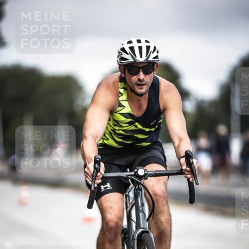 16.08.2026 - KN Förde Triathlon 2026 H.Heesch http://msf.ph/oto/9979449 16.08.2026 11:35:03 Radfahren 322, 356, 364, 401 meine-sportfotos.de