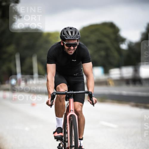 16.08.2026 - KN Förde Triathlon 2026 H.Heesch http://msf.ph/oto/9979458 16.08.2026 11:35:17 Radfahren 399 meine-sportfotos.de