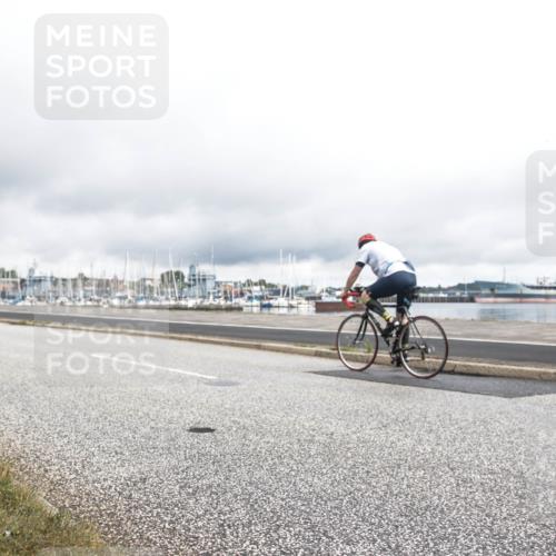 16.08.2026 - KN Förde Triathlon 2026 H.Heesch http://msf.ph/oto/9979463 16.08.2026 11:07:52 Radfahren  meine-sportfotos.de