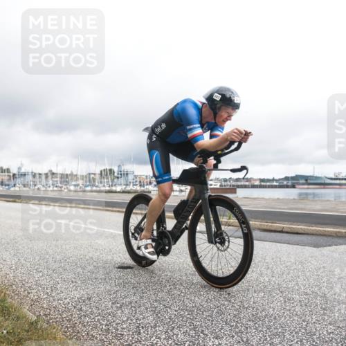 16.08.2026 - KN Förde Triathlon 2026 H.Heesch http://msf.ph/oto/9979468 16.08.2026 11:08:05 Radfahren 301, 307, 359, 382, 804 meine-sportfotos.de