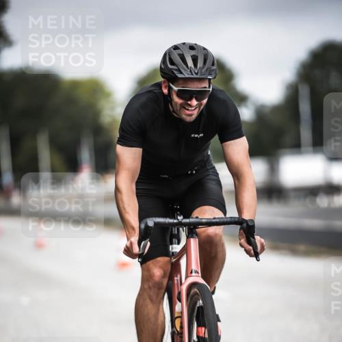 16.08.2026 - KN Förde Triathlon 2026 H.Heesch http://msf.ph/oto/9979470 16.08.2026 11:35:17 Radfahren 399 meine-sportfotos.de