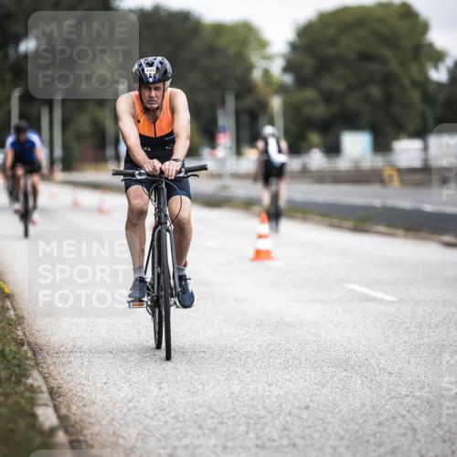16.08.2026 - KN Förde Triathlon 2026 H.Heesch http://msf.ph/oto/9979497 16.08.2026 11:35:31 Radfahren 354, 437, 439 meine-sportfotos.de