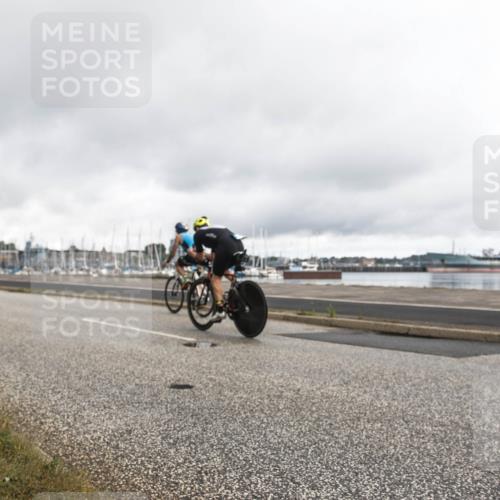 16.08.2026 - KN Förde Triathlon 2026 H.Heesch http://msf.ph/oto/9979508 16.08.2026 11:09:35 Radfahren 221, 305, 330, 377, 389, 397 meine-sportfotos.de