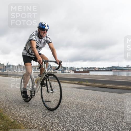16.08.2026 - KN Förde Triathlon 2026 H.Heesch http://msf.ph/oto/9979519 16.08.2026 11:09:49 Radfahren 306, 312, 364, 388, 392 meine-sportfotos.de