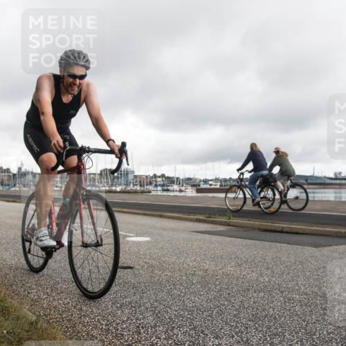 16.08.2026 - KN Förde Triathlon 2026 H.Heesch http://msf.ph/oto/9979541 16.08.2026 11:10:21 Radfahren 382 meine-sportfotos.de