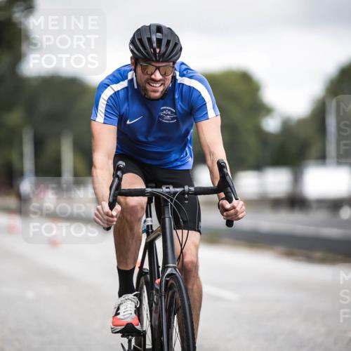 16.08.2026 - KN Förde Triathlon 2026 H.Heesch http://msf.ph/oto/9979564 16.08.2026 11:35:36 Radfahren 392, 412, 437, 439 meine-sportfotos.de