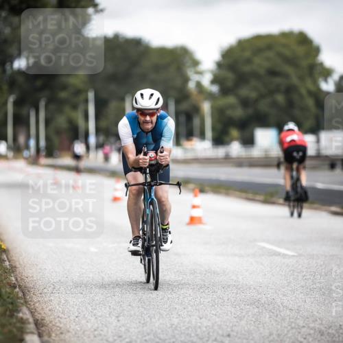 16.08.2026 - KN Förde Triathlon 2026 H.Heesch http://msf.ph/oto/9979569 16.08.2026 11:35:38 Radfahren 392, 412, 437 meine-sportfotos.de