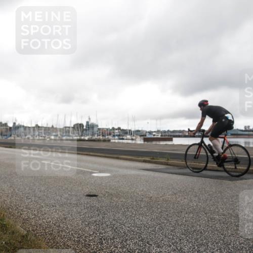 16.08.2026 - KN Förde Triathlon 2026 H.Heesch http://msf.ph/oto/9979595 16.08.2026 11:11:37 Radfahren 221, 320, 324, 327, 336, 347, 401, 411, 441 meine-sportfotos.de