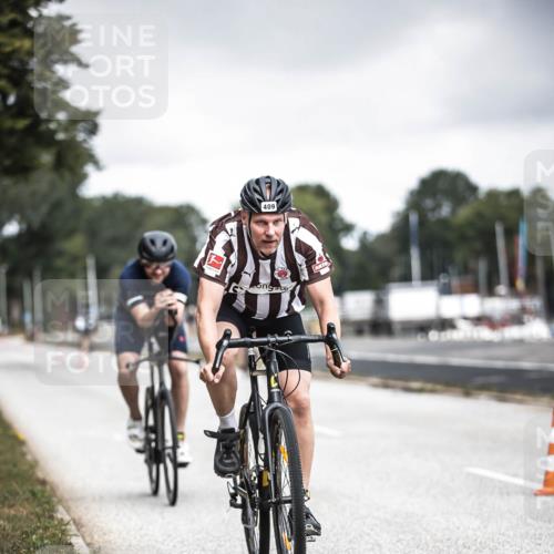 16.08.2026 - KN Förde Triathlon 2026 H.Heesch http://msf.ph/oto/9979645 16.08.2026 11:36:22 Radfahren 334, 409 meine-sportfotos.de